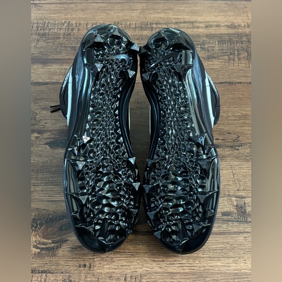 Jordan 1 Mid TD Cleat ‘Black White’ (size mens 13) - Picture 6 of 6